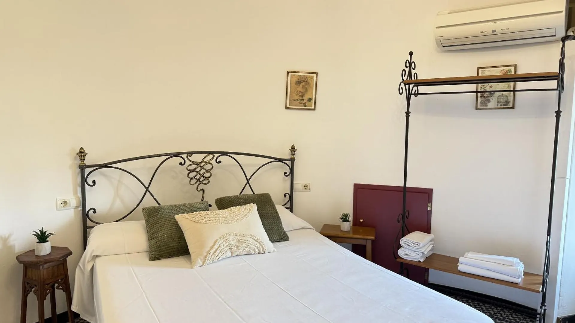 רוזס Agi Torre Quimeta Apartments